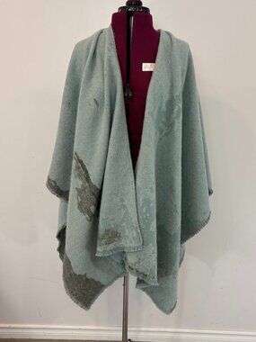 Anne Klein One sz 100% Acrilic Pastel Gray Blue Wrap scarf poncho 24" x 66"